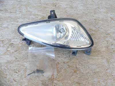 Mercedes Bumper Fog Light, Right 2218200256 W221 07-09 S550 S600 S63 S65 AMG